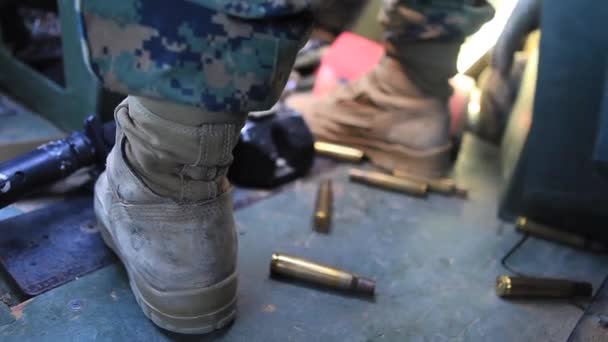 美国海军陆战队员射击练习 — 图库视频影像