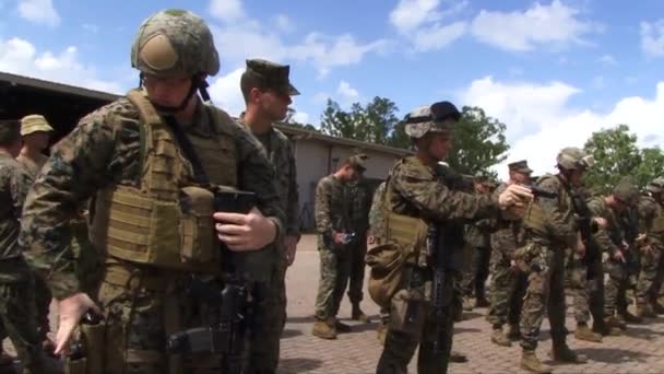 Tentara Australia dan Amerika berlatih — Stok Video