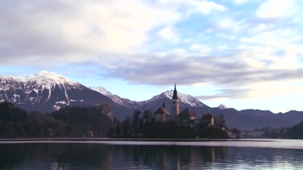 Church stands on  island — Stock Video