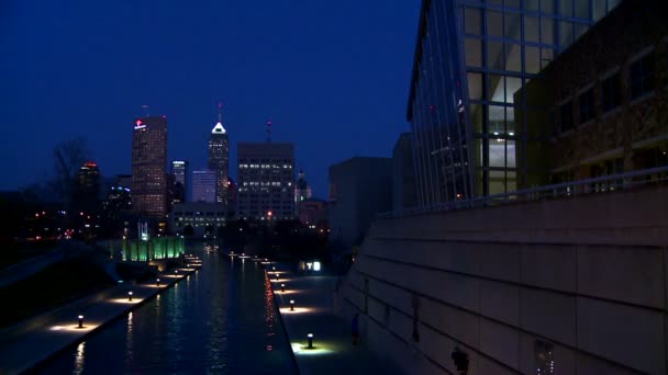 Indianapolis con il fiume Bianco — Video Stock