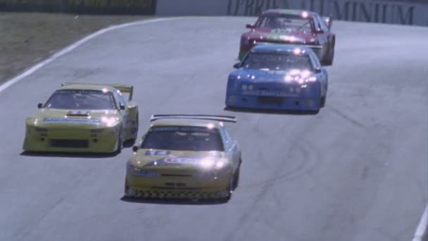 경쟁 하는 자동차 경주 — 비디오