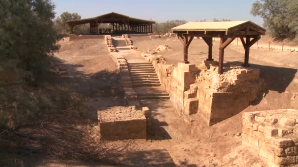 Ruinas del Bautismo sitio de Jesús — Vídeo de stock