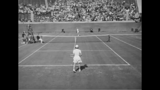 Torneo de tenis femenino — Vídeos de Stock