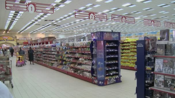 Supermarket w Nairobi, Kenia. — Wideo stockowe