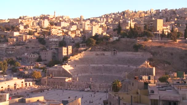 Ein römisches amphitheater in amman — Stockvideo