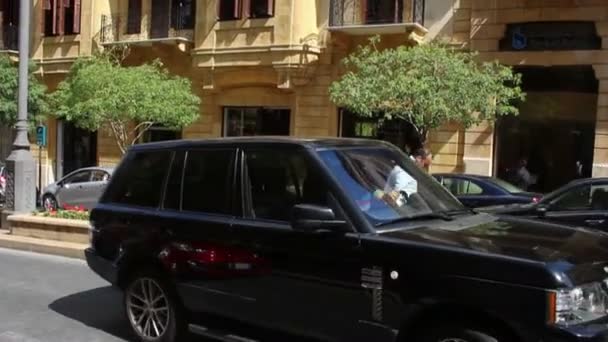 Tilt megjelöl a Range Rover a kerület — Stock videók