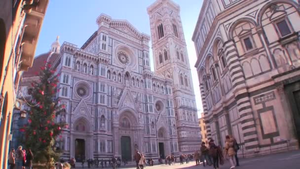 Een mooie kathedraal in Florence — Stockvideo