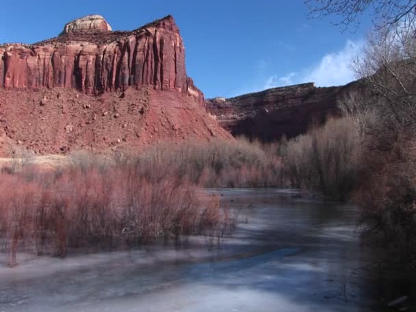 Córrego congelado no sul do Utah — Vídeo de Stock