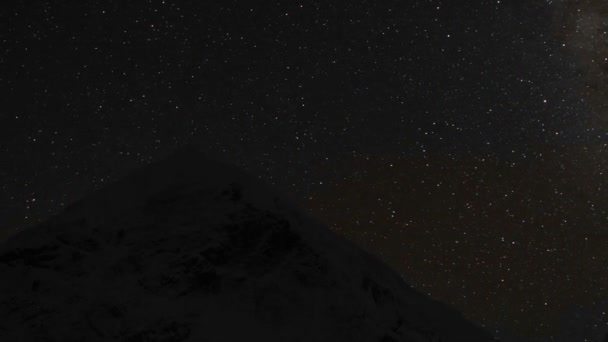 Cielo nocturno sobre cho oyu — Vídeos de Stock