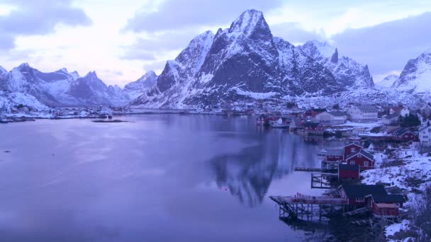 Puerto en el Ártico Islas Lofoten — Vídeo de stock