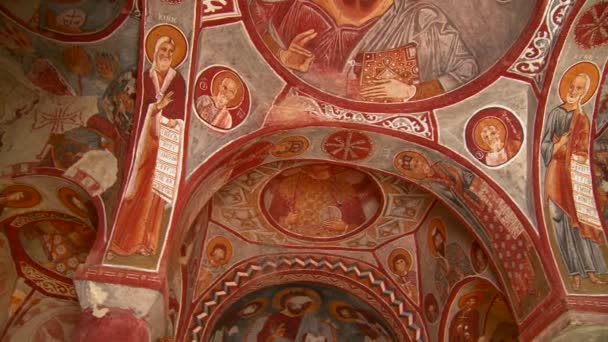 Christian painted ceilings in a cave — Stock Video