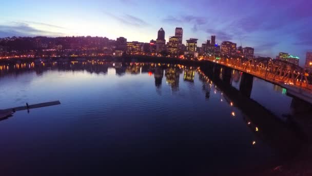 Rıhtımlar ve Portland Willamette Nehri — Stok video