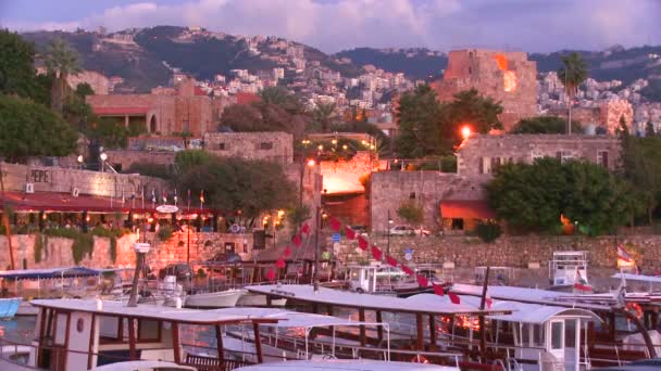 Village de Byblos sur la côte du Liban — Video