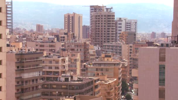 Vysoké růsty a byty v Bejrútu — Stock video