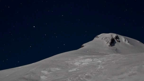 Βροχή μετεωριτών πάνω Mount — Αρχείο Βίντεο