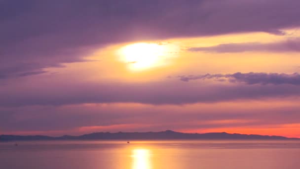 Sun setting as clouds roll in — Stock Video