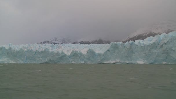 Kanten af en gletsjer i Canada – Stock-video