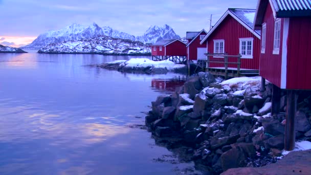 Village az Északi-sark Lofoten-szigetek — Stock videók