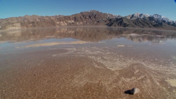 Λίμνη της badwater στην κοιλάδα του θανάτου — Αρχείο Βίντεο