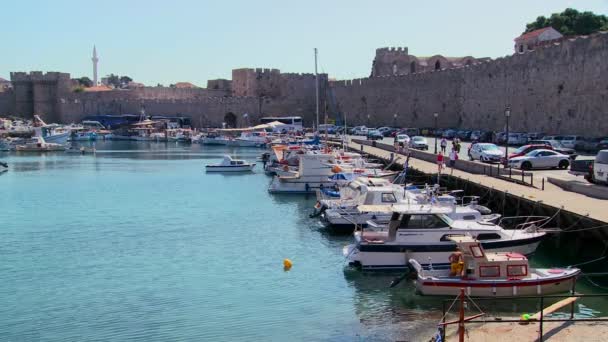 Η όμορφη harborfront στη Ρόδο — Αρχείο Βίντεο