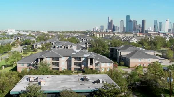 Suburban area of Houston with the downtown — Stock Footage Suburban area of Houston with the downtown Royalty Free Stock Video