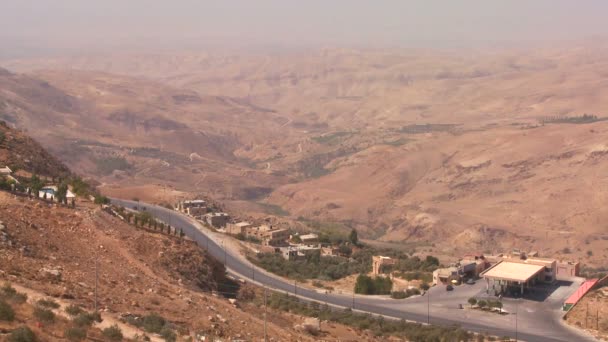 Дорога, ведущая к Мертвому морю — стоковое видео