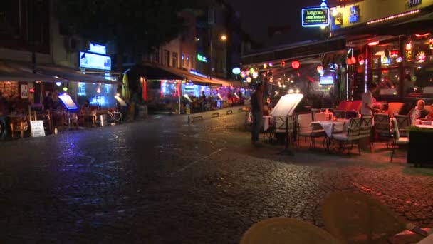 Egy éjszaka szemcsésedik-ból egy street, Isztambul — Stock videók