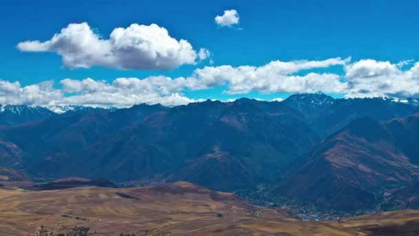 Mirador del Valle Sagrado sobre los Andes — Vídeo de stock