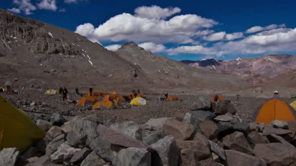 Plaza Argentina con tende — Video Stock