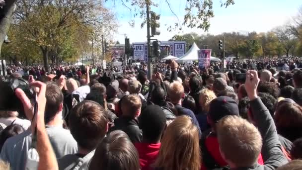 Manifestantes en el centro comercial en Washington DC — Vídeo de stock