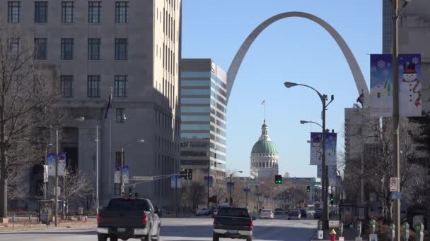 Gateway Arch in Missouri — Stockvideo