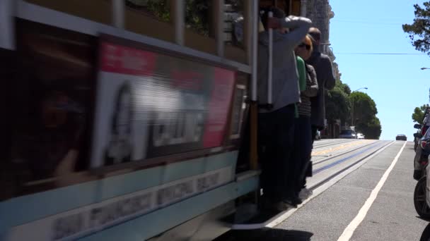 A cable car goes up — Stock Video