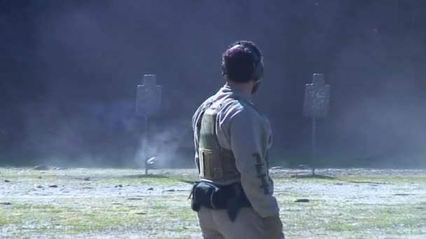 Армейские коммандос на тренировке — стоковое видео