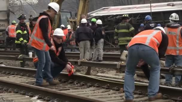 Metro Noord trein ontsporing — Stockvideo