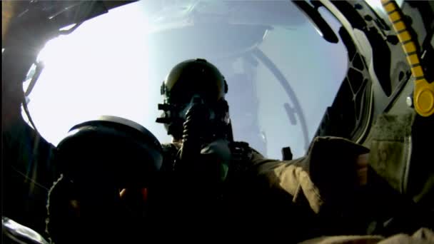 Cockpit di un aereo da combattimento — Video Stock