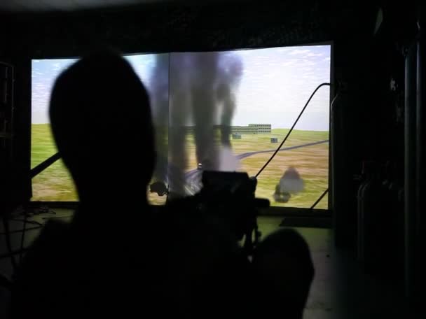 U.S. and French troops practice firing — Stock Video