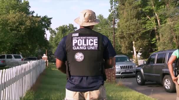 Polis ve ulusal güvenlik ajanları — Stok video