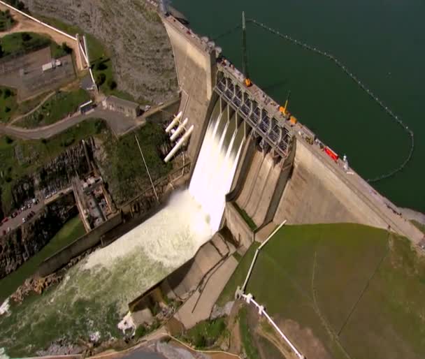 Aerial over Folsom Dam — Stock Video
