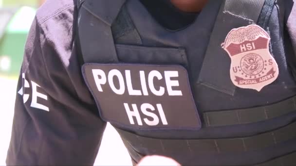 Rendőrség és ügynökök Homeland Security — Stock videók