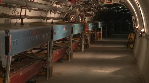 No Laboratório Nacional de Aceleradores Fermilab — Vídeo de Stock