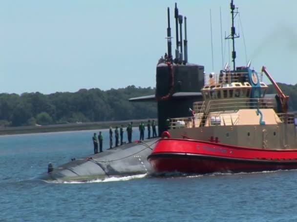 El submarino USS Florida llega a casa — Vídeo de stock