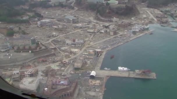 Zerstörung nach Erdbeben und Tsunami in Japan — Stockvideo