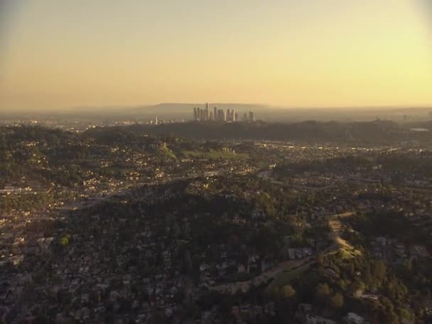 Antenn över Los Angeles. — Stockvideo