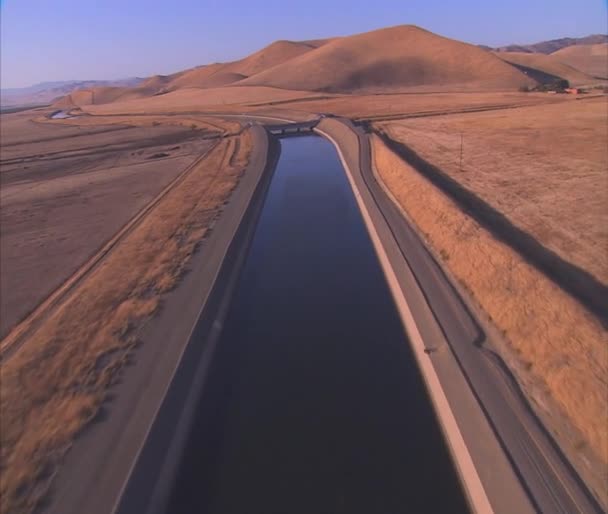 Elicottero aereo di terreni agricoli — Video Stock