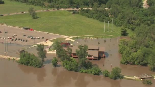 Наводнения на реке Миссури — стоковое видео