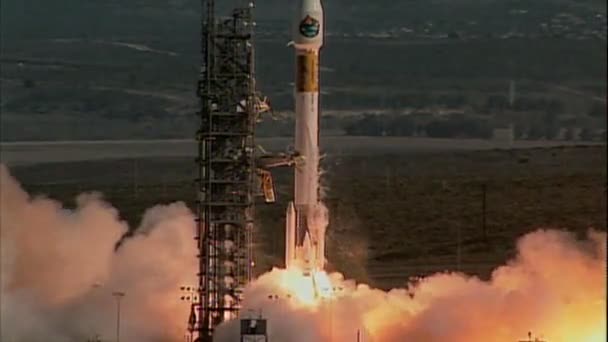 NASA Terra misji wyrusza w 1999 — Wideo stockowe