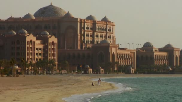 Mezquita en Abu Dhabi — Vídeos de Stock