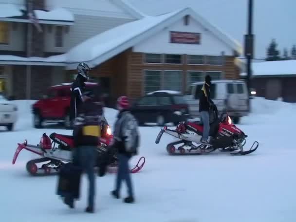 La petite ville de Yellowstone Ouest — Video