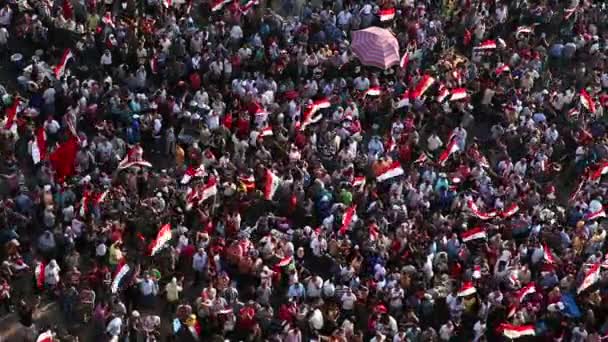 Demonstranten in Cairo, Egypte — Stockvideo