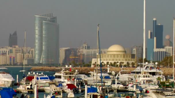 Гавань в Абу-Дабі — стокове відео